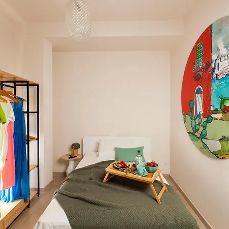 Floresia-your Apulian Experience كونفيرسانو