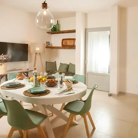 Floresia-your Apulian Experience فيلة كونفيرسانو