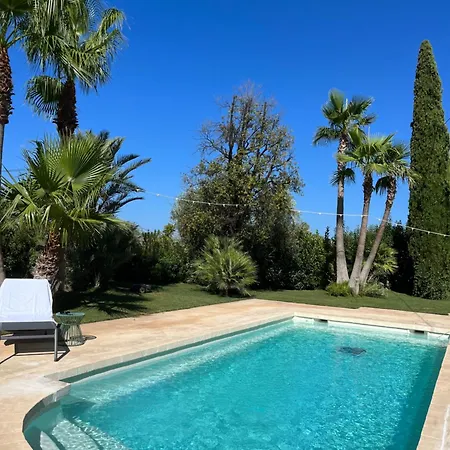 Floresia-your Apulian Experience