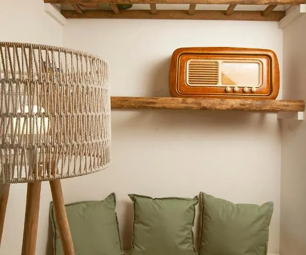 Floresia-your Apulian Experience